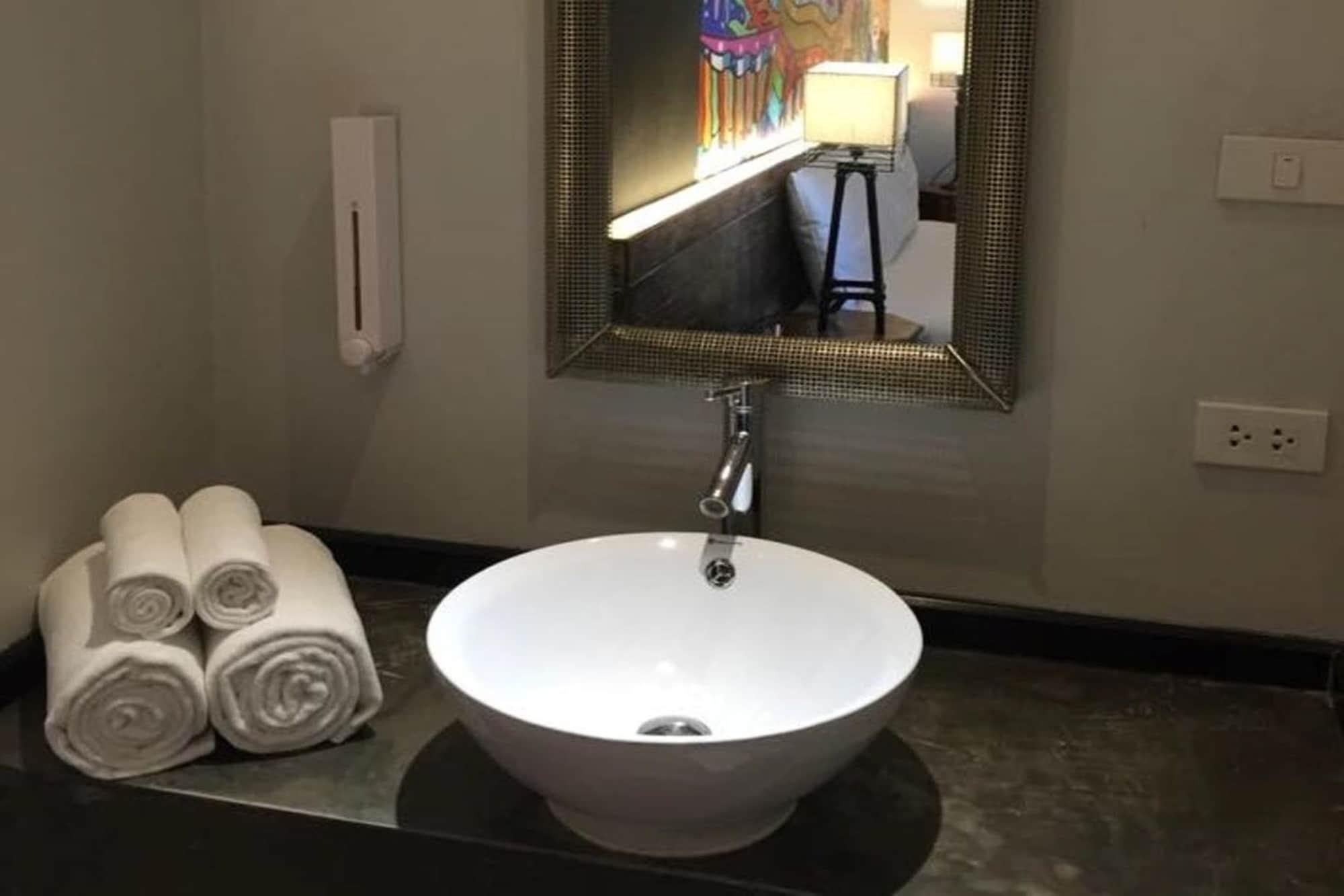 Cacha Hotel Bangkok Zewnętrze zdjęcie